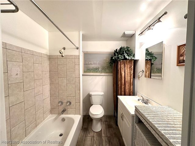 2110 Cleveland Road, Sebring, FL 33870