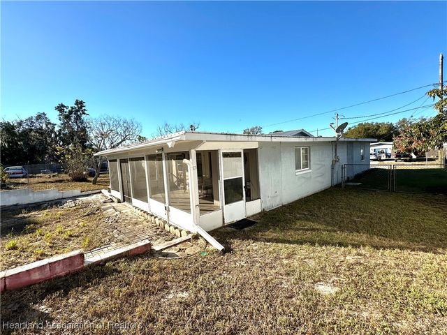 2110 Cleveland Road, Sebring, FL 33870