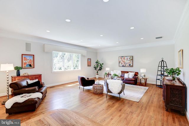 12710 TRAVILAH, Potomac, MD 20854