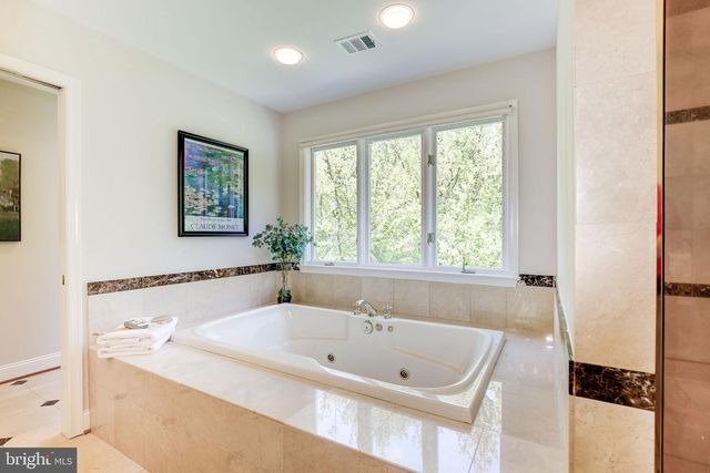 12710 TRAVILAH, Potomac, MD 20854