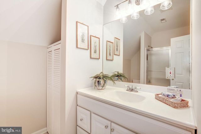 12710 TRAVILAH, Potomac, MD 20854