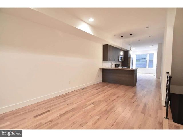 1211 N FRANKLIN ST, Philadelphia, PA 19122