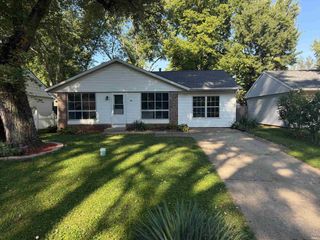 25 Creekview Court, Lafayette, IN 47909