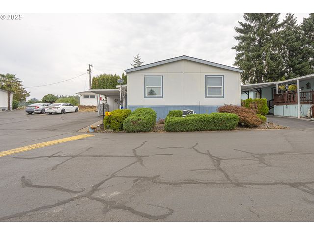 13025 Se ORIENT Dr 8, Boring, OR 97009