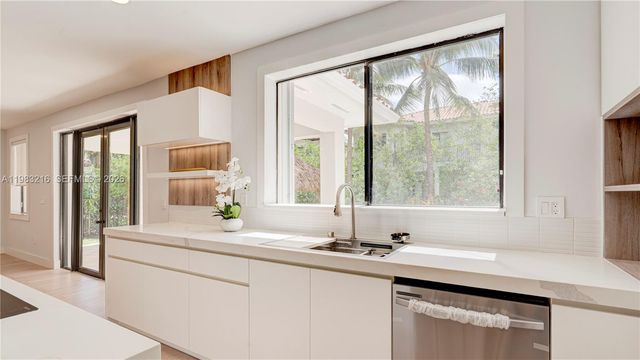 7956 SW 195th St, Cutler Bay, FL 33157