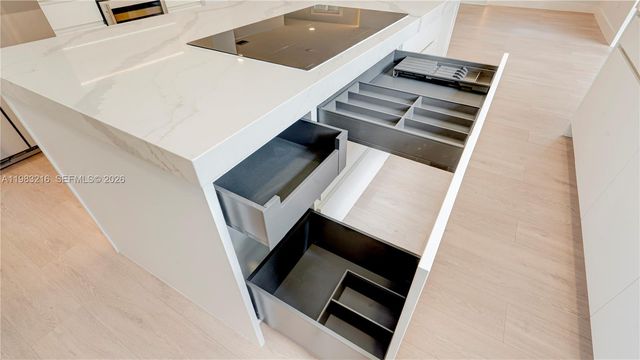 7956 SW 195th St, Cutler Bay, FL 33157