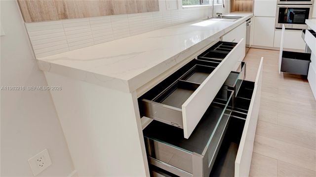 7956 SW 195th St, Cutler Bay, FL 33157