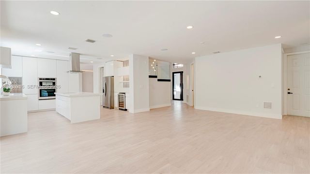 7956 SW 195th St, Cutler Bay, FL 33157