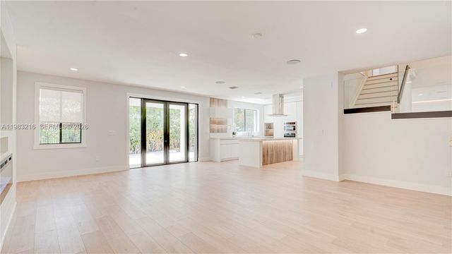 7956 SW 195th St, Cutler Bay, FL 33157