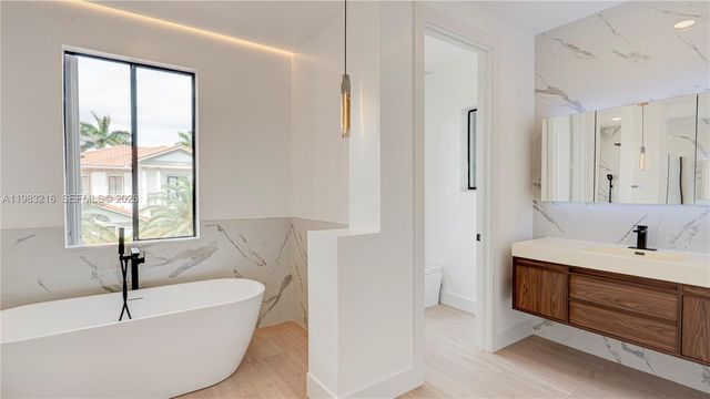 7956 SW 195th St, Cutler Bay, FL 33157