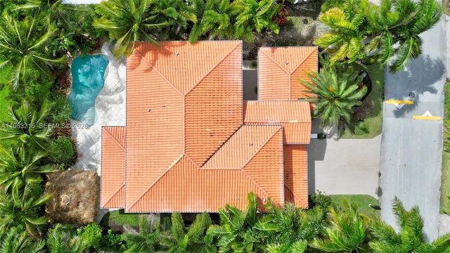 7956 SW 195th St, Cutler Bay, FL 33157