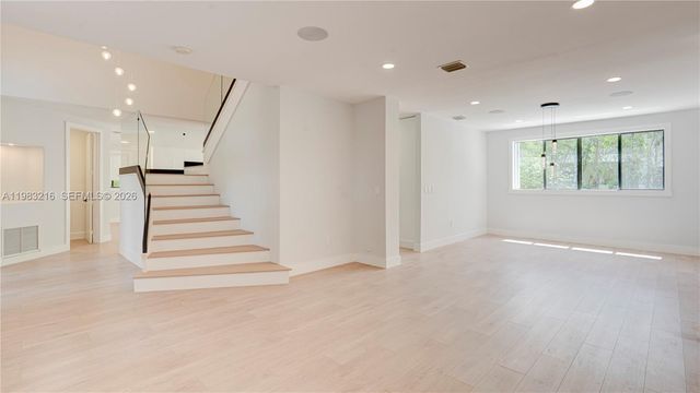 7956 SW 195th St, Cutler Bay, FL 33157