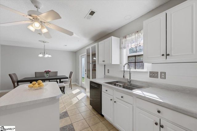 2 Petal Court, Simpsonville, SC 29681