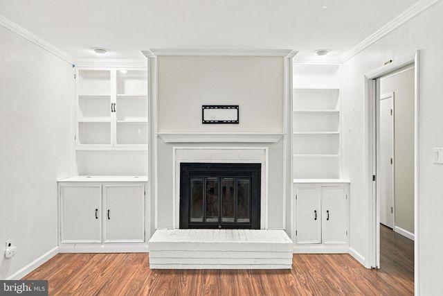 104 HARDWOOD LN, Fredericksburg, VA 22408