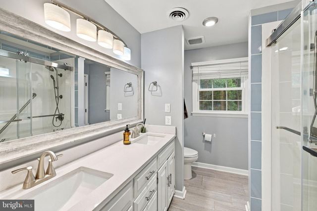 104 HARDWOOD LN, Fredericksburg, VA 22408