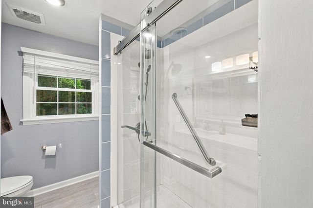 104 HARDWOOD LN, Fredericksburg, VA 22408