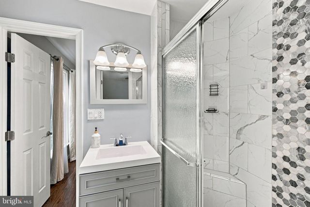 104 HARDWOOD LN, Fredericksburg, VA 22408