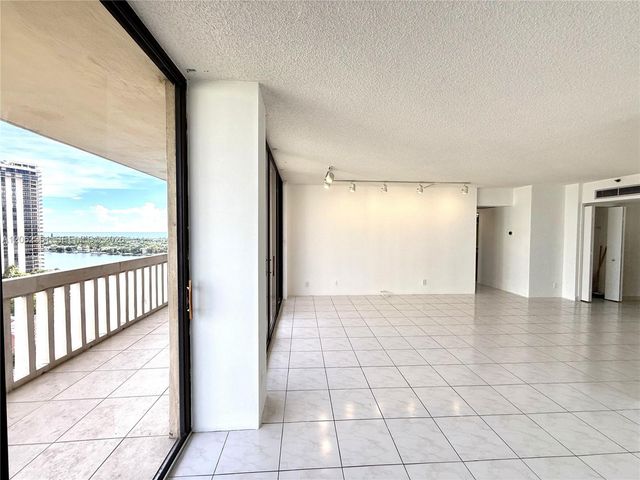 19355 Turnberry Way 12C, Aventura, FL 33180