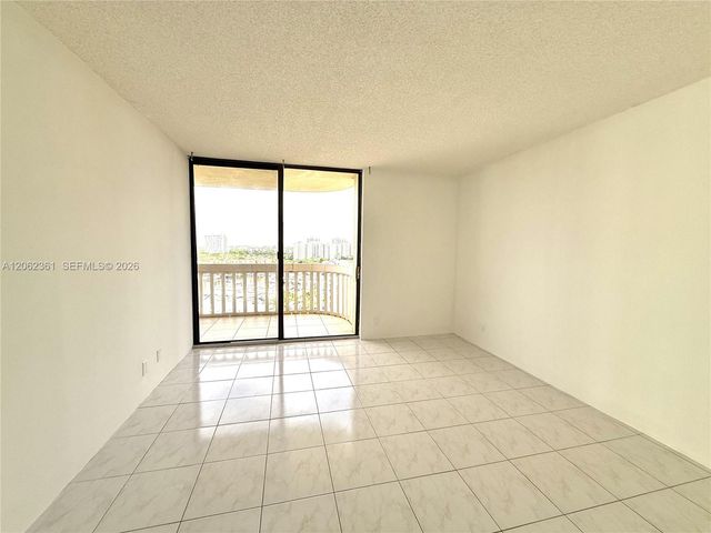 19355 Turnberry Way 12C, Aventura, FL 33180