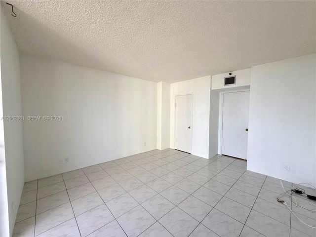 19355 Turnberry Way 12C, Aventura, FL 33180
