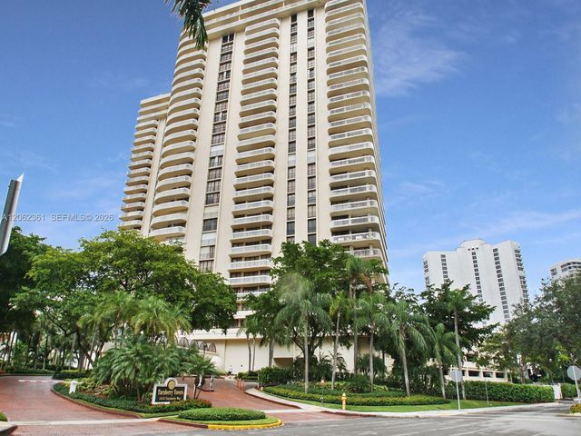 19355 Turnberry Way 12C, Aventura, FL 33180