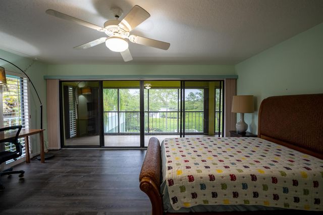 8902 SE Marina Bay Drive, Hobe Sound, FL 33455