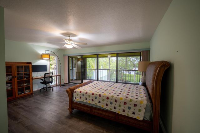 8902 SE Marina Bay Drive, Hobe Sound, FL 33455