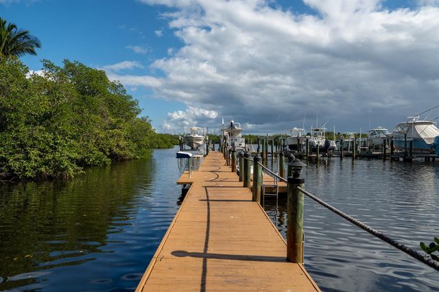 8902 SE Marina Bay Drive, Hobe Sound, FL 33455