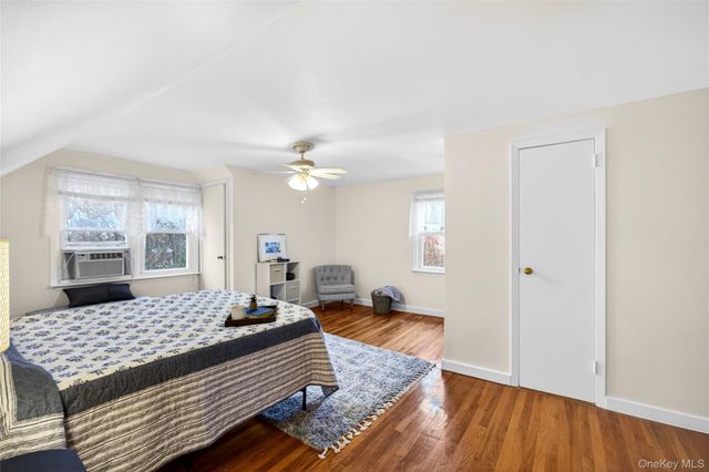 107 Whittier Drive, Thornwood, NY 10594
