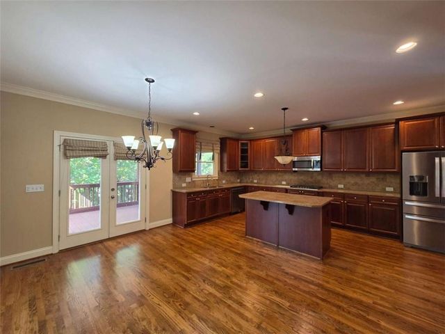 2109 Walnut Creek Trail NW, Kennesaw, GA 30152