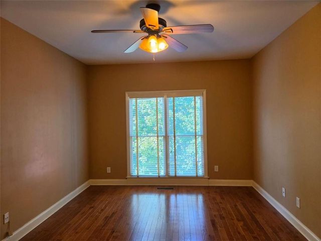 2109 Walnut Creek Trail NW, Kennesaw, GA 30152
