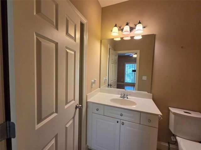 2109 Walnut Creek Trail NW, Kennesaw, GA 30152