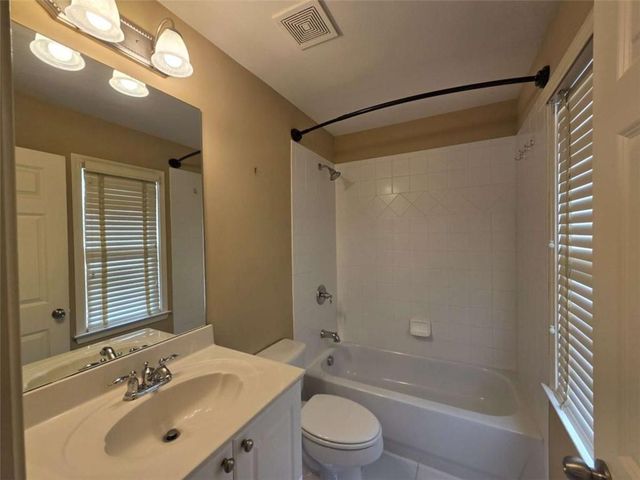 2109 Walnut Creek Trail NW, Kennesaw, GA 30152