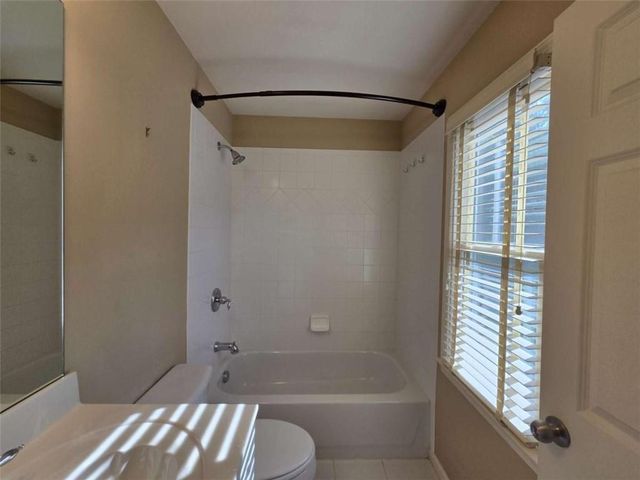 2109 Walnut Creek Trail NW, Kennesaw, GA 30152