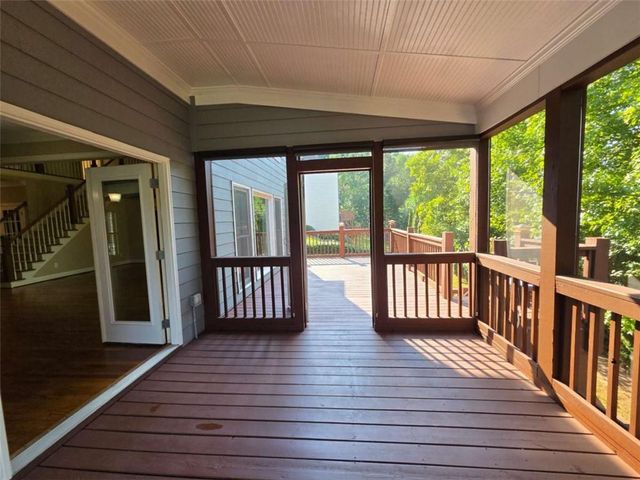 2109 Walnut Creek Trail NW, Kennesaw, GA 30152