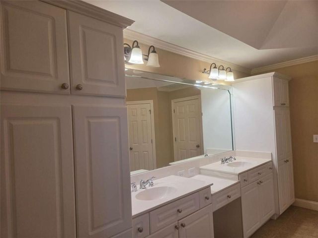 2109 Walnut Creek Trail NW, Kennesaw, GA 30152