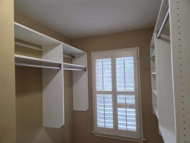 2109 Walnut Creek Trail NW, Kennesaw, GA 30152