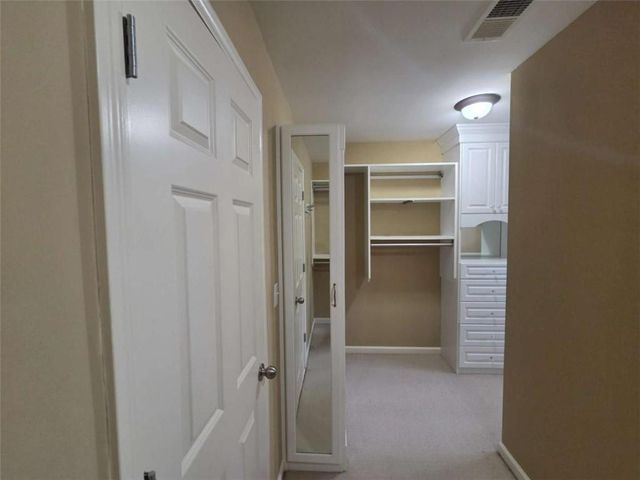2109 Walnut Creek Trail NW, Kennesaw, GA 30152