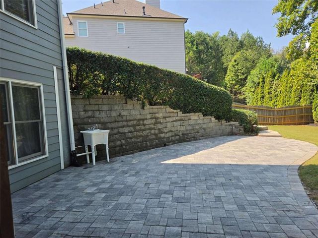 2109 Walnut Creek Trail NW, Kennesaw, GA 30152