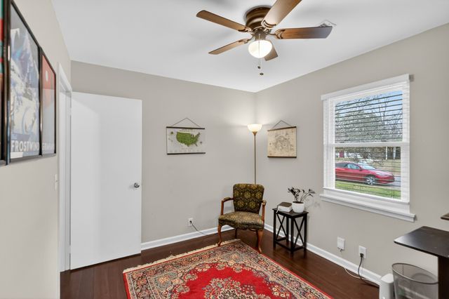 4344 Central Valley Dr, Hermitage, TN 37076