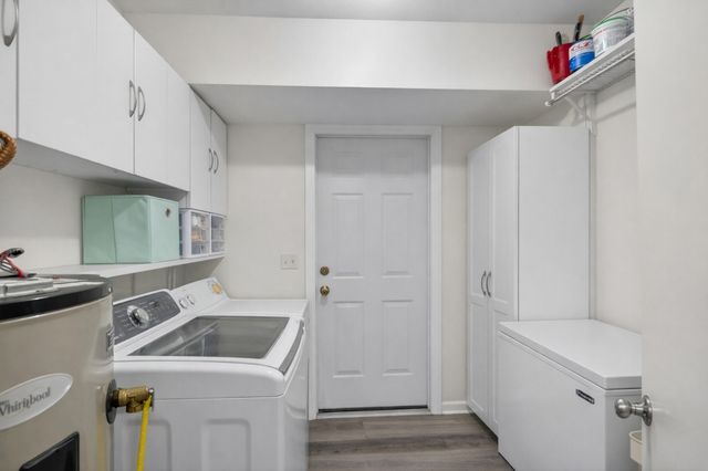 4344 Central Valley Dr, Hermitage, TN 37076