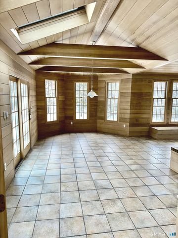 94 Haystack Road, Manchester, CT 06040