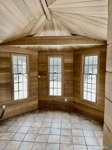 94 Haystack Road, Manchester, CT 06040