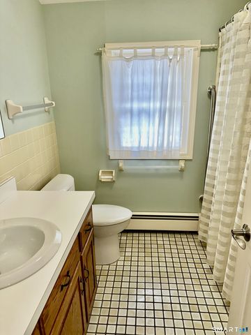 94 Haystack Road, Manchester, CT 06040