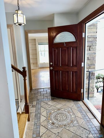 94 Haystack Road, Manchester, CT 06040