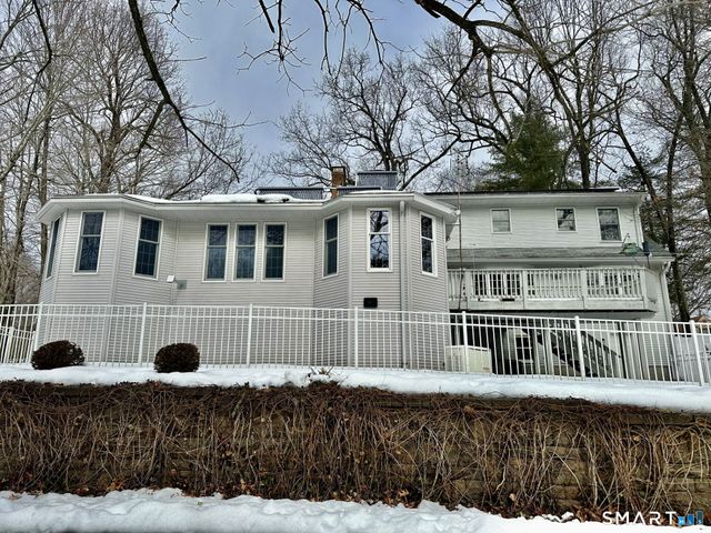 94 Haystack Road, Manchester, CT 06040