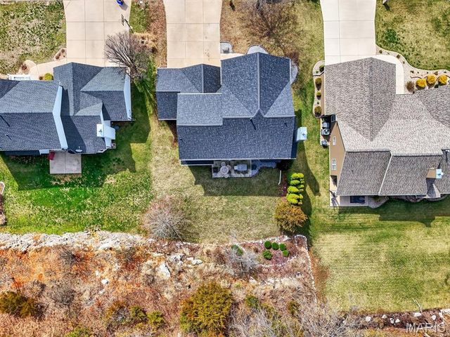1548 Hunters Meadow Drive, O'fallon, MO 63366