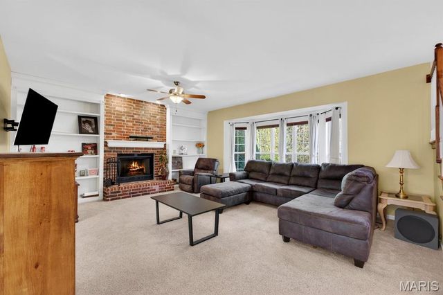 1548 Hunters Meadow Drive, O'fallon, MO 63366