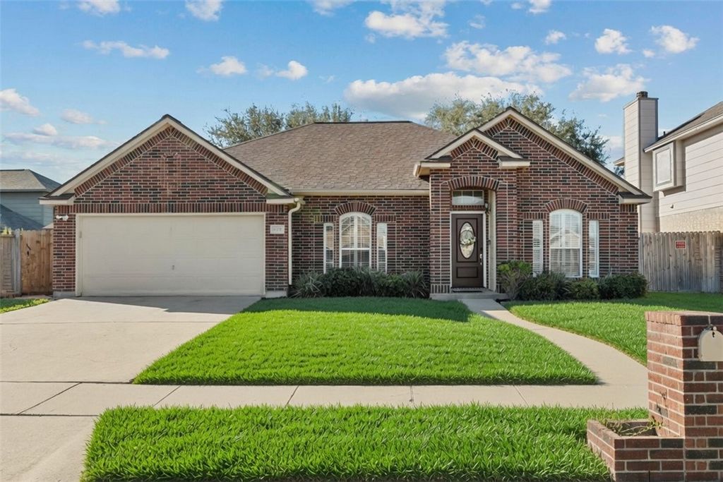 6721 TUDOR Dr, Corpus Christi, TX 78414