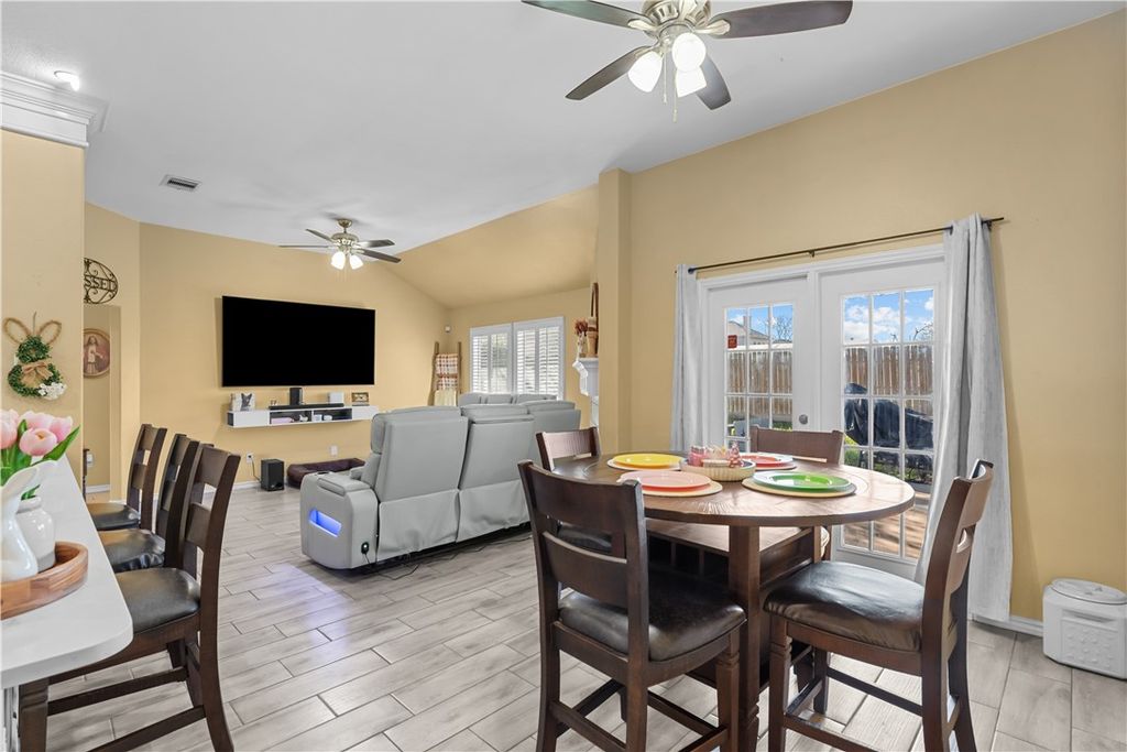 6721 TUDOR Dr, Corpus Christi, TX 78414 — photo 3